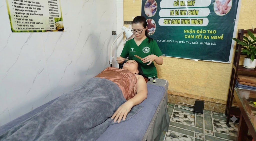 Massage trị liệu Huyền châm.